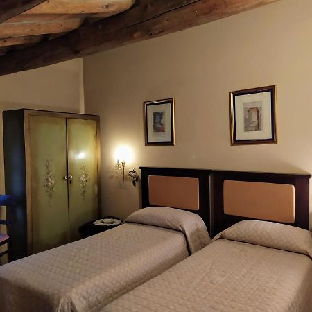 Agriturismo Il Gelso Traversetolo Exteriör bild