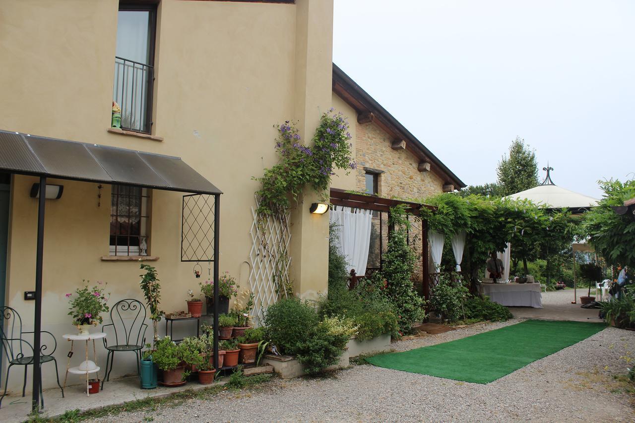 Agriturismo Il Gelso Traversetolo Exteriör bild